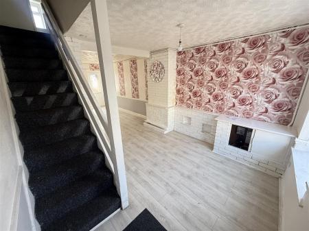 2 bedroom Terraced House for sale in Victoria Crescent, Burton-On-Trent