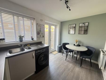 3 bedroom Town house for sale in Upton Drive, Burton-On-Trent
