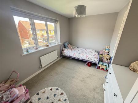 3 bedroom Town house for sale in Upton Drive, Burton-On-Trent
