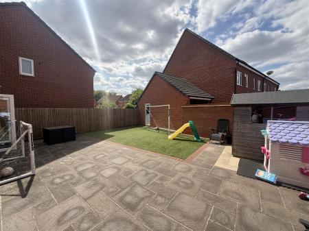 3 bedroom Detached house for sale in Upton Drive, Burton-On-Trent