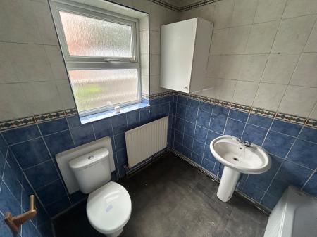 3 bedroom Terraced House to let in Craven Street, Staffordshire, Burton upon Trent, DE13