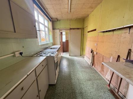 3 bedroom Terraced House for sale in Anglesey Road, Burton-On-Trent