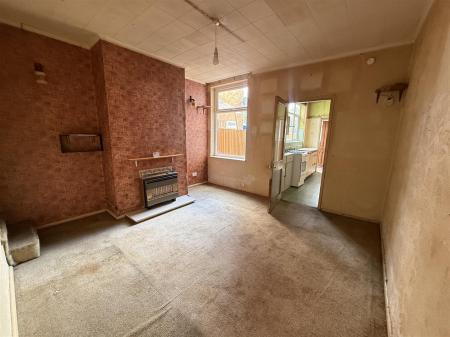 3 bedroom Terraced House for sale in Anglesey Road, Burton-On-Trent
