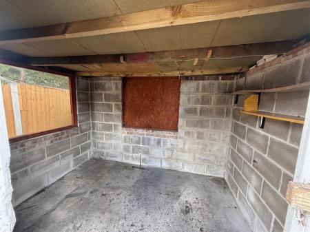 3 bedroom Terraced House for sale in Anglesey Road, Burton-On-Trent