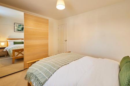 2 bedroom Town house to let in Blakeholme Court, Staffordshire, Burton upon Trent, DE14