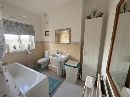 2 bedroom Semi-detached house for sale in Main Street, Newton Solney, Burton-On-Trent