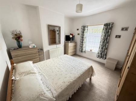 2 bedroom Semi-detached house for sale in Main Street, Newton Solney, Burton-On-Trent