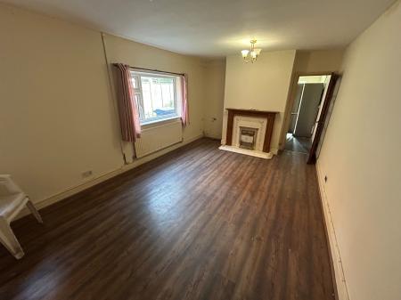 4 bedroom Terraced House to let in Belvedere Road, Staffordshire, Burton upon Trent, DE13