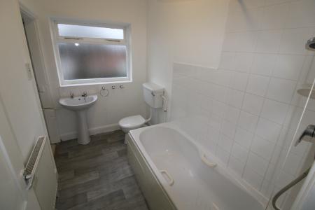3 bedroom Terraced House to let in Shobnall Road, Staffordshire, Burton upon Trent, DE14