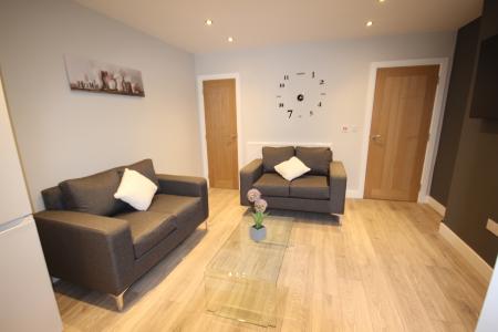 1 bedroom House share to let in Belvedere Road, Burton upon Trent, DE13