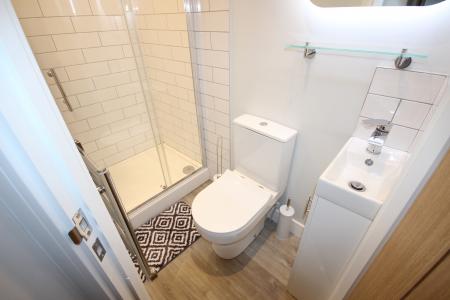 1 bedroom House share to let in Belvedere Road, Burton upon Trent, DE13