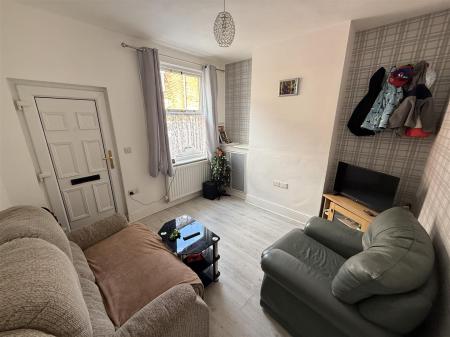 2 bedroom Terraced House for sale in King Street, Burton-On-Trent