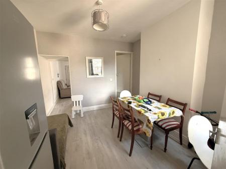 2 bedroom Terraced House for sale in King Street, Burton-On-Trent