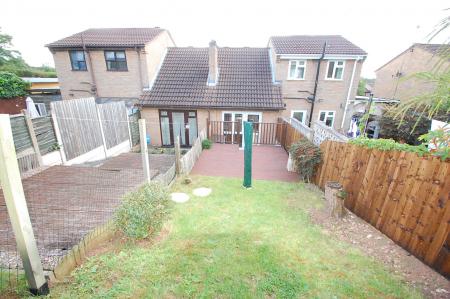 1 bedroom House to let in Cottesmore Close, Stapenhill, DE15