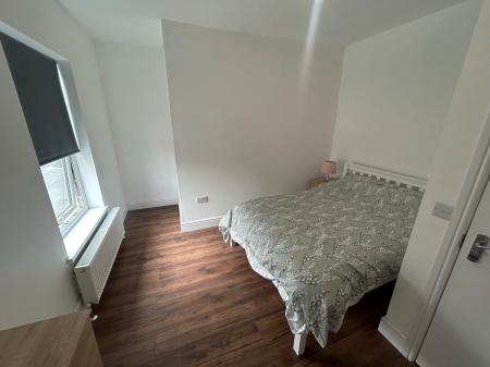 Rosliston Road Room 1, Burton Upon Trent, Stapenhill, DE15