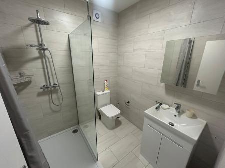 1 bedroom House share to let in Rosliston Road Room 1, Burton Upon Trent, Stapenhill, DE15