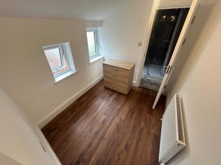 1 bedroom Flat to let in Rosliston Road Room 2, Burton Upon Trent, Stapenhill, DE15