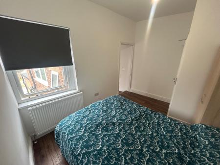 1 bedroom Flat to let in Rosliston Road Room 2, Burton Upon Trent, Stapenhill, DE15