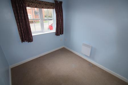 2 bedroom Apartment to let in Hendeley Court, Burton upon Trent, DE14