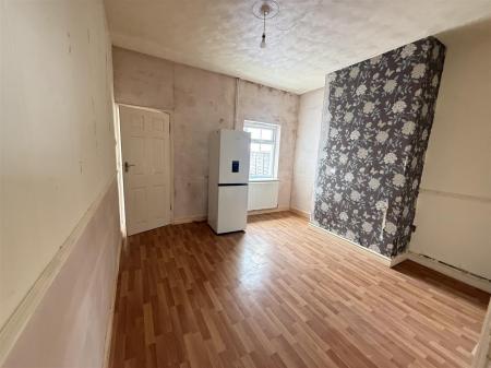 3 bedroom Terraced House for sale in All Saints Road, Burton-On-Trent
