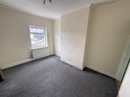 3 bedroom Terraced House for sale in All Saints Road, Burton-On-Trent
