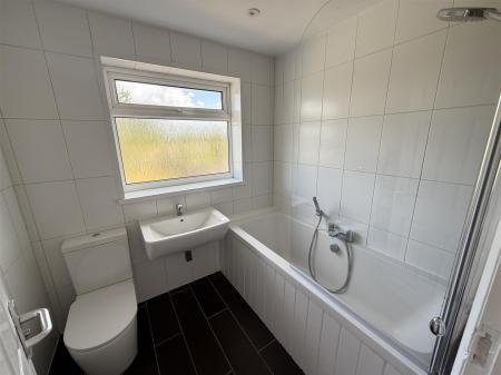 3 bedroom Detached house for sale in Beamhill Road, Anslow, Burton-On-Trent