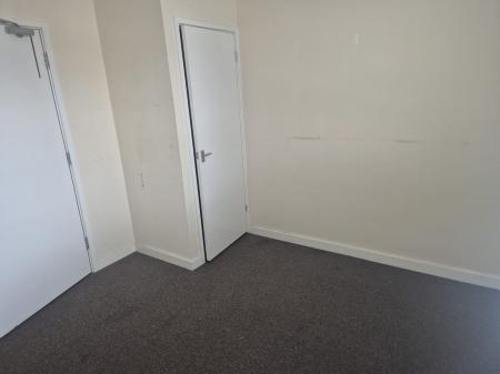 1 bedroom Flat to let in Chapel Ash, Wolverhampton, Wolverhampton, WV3