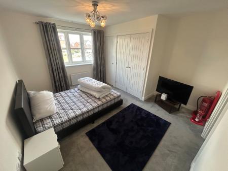 4 bedroom Detached house to let in King Lane, Staffordshire, Burton upon Trent, DE13