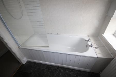 3 bedroom Terraced House to let in Oak Street, Staffordshire, Burton upon Trent, DE14