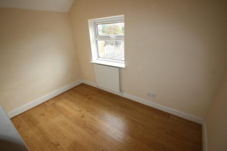 3 bedroom Terraced House to let in Oak Street, Staffordshire, Burton upon Trent, DE14