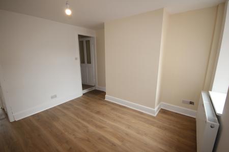 2 bedroom Terraced House to let in St George Road, Staffordshire, Burton upon Trent, DE13