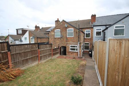 2 bedroom Terraced House to let in St George Road, Staffordshire, Burton upon Trent, DE13