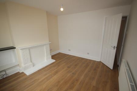 2 bedroom Terraced House to let in St George Road, Staffordshire, Burton upon Trent, DE13