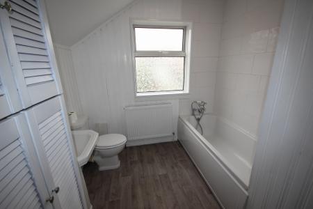 2 bedroom Terraced House to let in St George Road, Staffordshire, Burton upon Trent, DE13