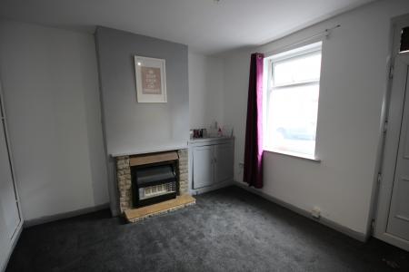 3 bedroom Terraced House to let in Goodman Street, Staffordshire, Burton upon Trent, DE14
