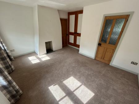 3 bedroom Semi-detached house to let in Burton Street, Burton Upon Trent, Tutbury, DE13
