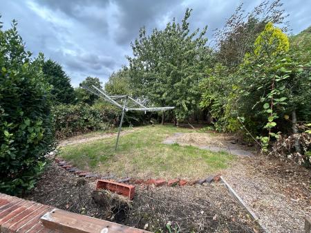 3 bedroom Semi-detached house to let in Burton Street, Burton Upon Trent, Tutbury, DE13