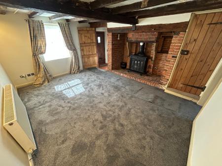 3 bedroom Semi-detached house to let in Burton Street, Burton Upon Trent, Tutbury, DE13