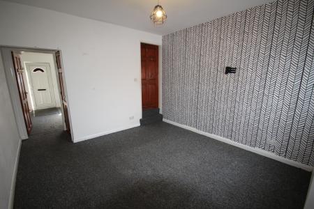 3 bedroom Terraced House to let in Oak Street, Staffordshire, Burton upon Trent, DE14