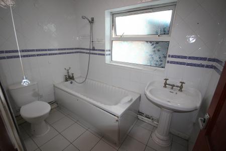3 bedroom Terraced House to let in Oak Street, Staffordshire, Burton upon Trent, DE14