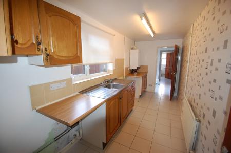 3 bedroom Terraced House to let in Oak Street, Staffordshire, Burton upon Trent, DE14