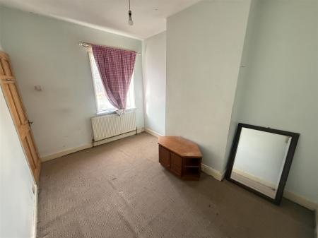 2 bedroom Terraced House for sale in Oak Street, Burton-On-Trent