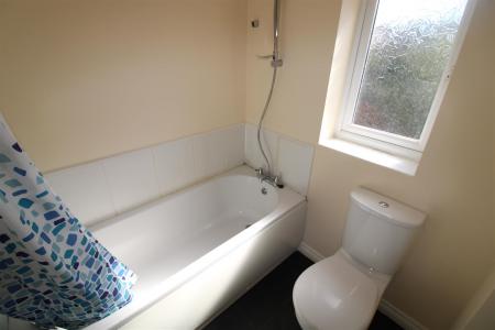 3 bedroom Semi-detached house for sale in Saw Mill Way, Burton-On-Trent