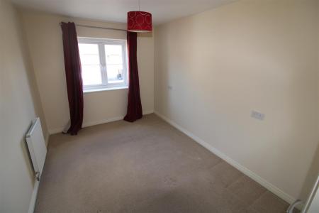 3 bedroom Semi-detached house for sale in Saw Mill Way, Burton-On-Trent
