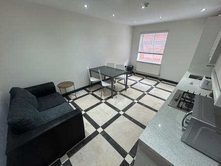 Derby Road, Staffordshire, Burton upon Trent, DE14
