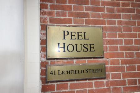 2 bedroom Flat to let in Lichfield Street, Staffordshire, Burton upon Trent, DE14