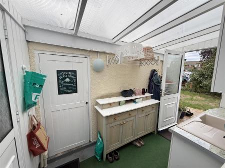 3 bedroom Detached house for sale in Eton Road, Burton-On-Trent