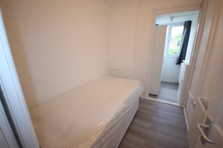 1 bedroom House share to let in Clamp Drive, Derbyshire, Swadlincote, DE11