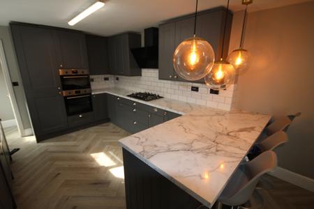 4 bedroom Semi-detached house to let in Belvedere Road, Staffordshire, Burton upon Trent, DE13