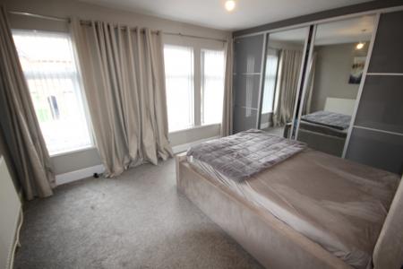 4 bedroom Semi-detached house to let in Belvedere Road, Staffordshire, Burton upon Trent, DE13